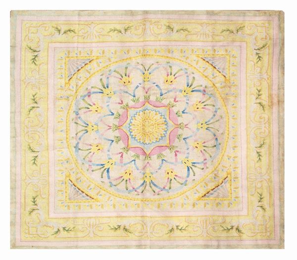 * Savonnerie carpet