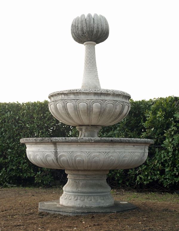Grande fontana  - Asta Milano Decor n° 85 - Viscontea Casa d'Aste