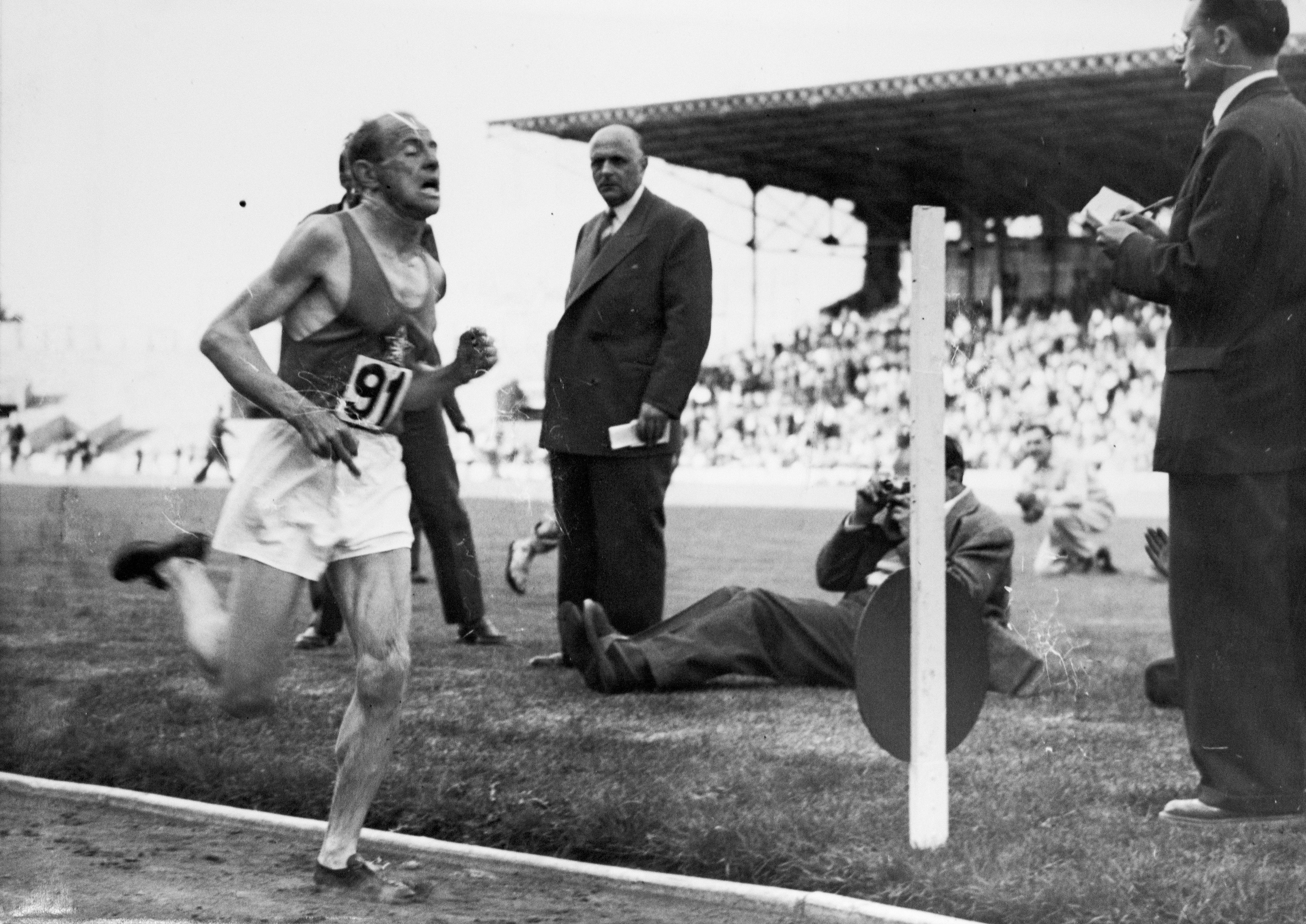 Tre Fotografie Atletica Leggera Corsa