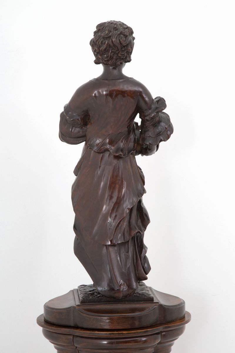 Colonna con scultura