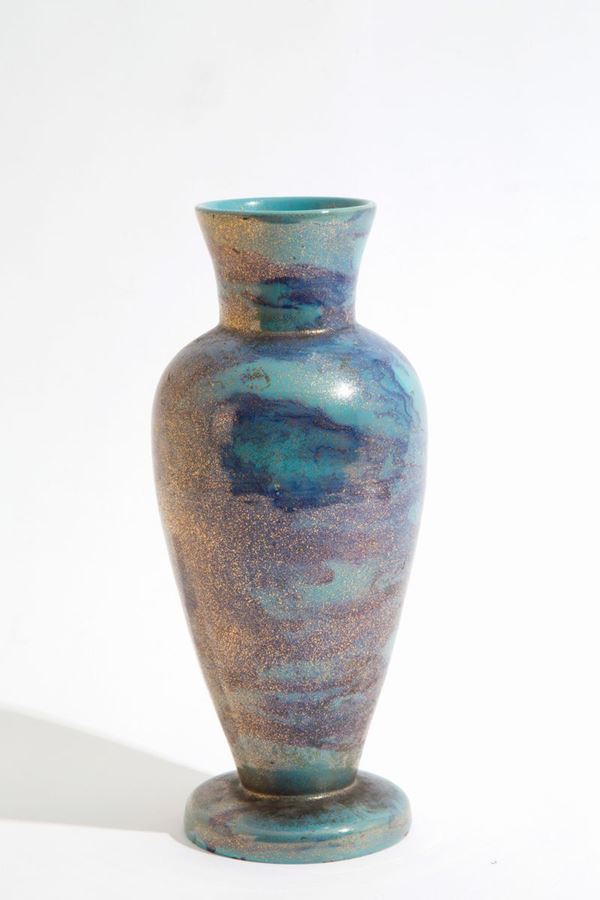 Ceramic vase