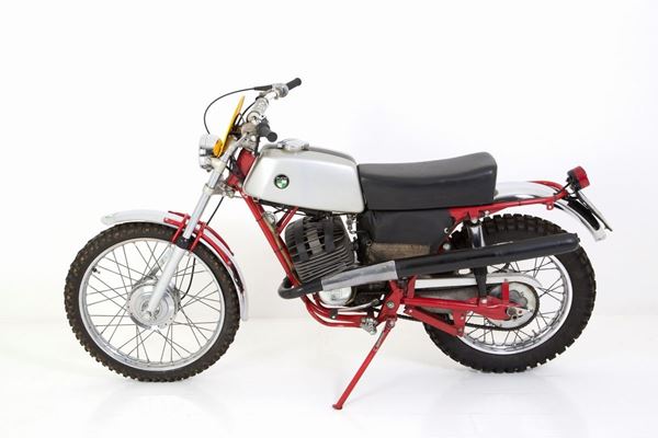 PUCH MC 175