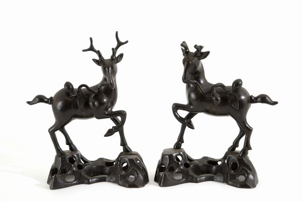 Coppia di sculture in bronzo "CERVI"