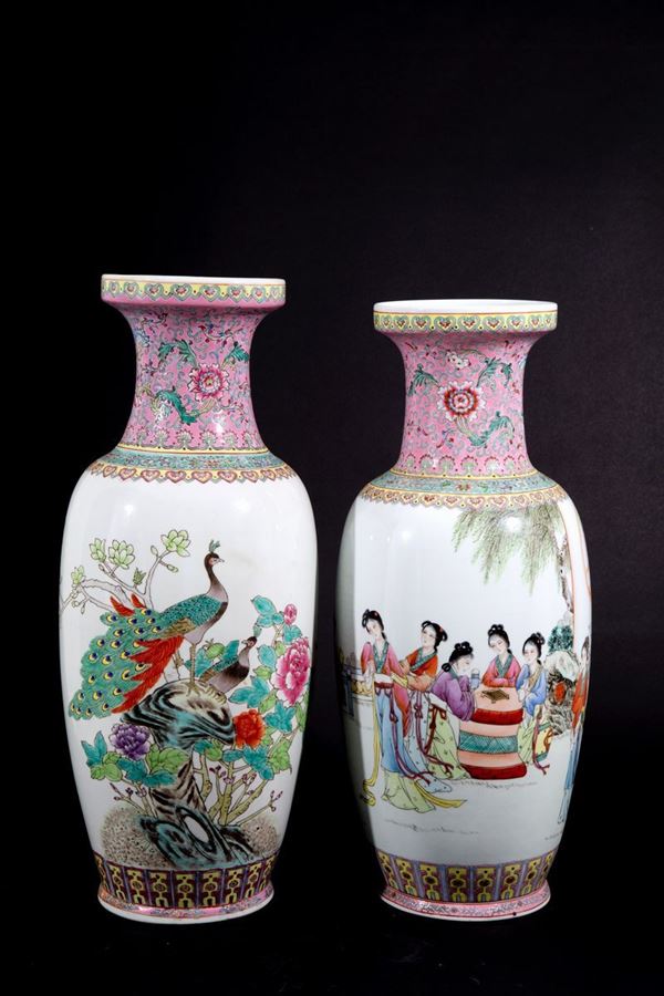 Pair of vases "GUANYN AND ANIMALS"