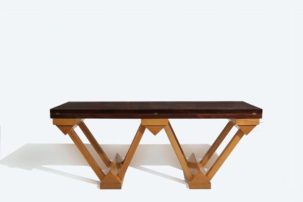 GIANFRANCO FRATTINI - Tavolo apribile in legno