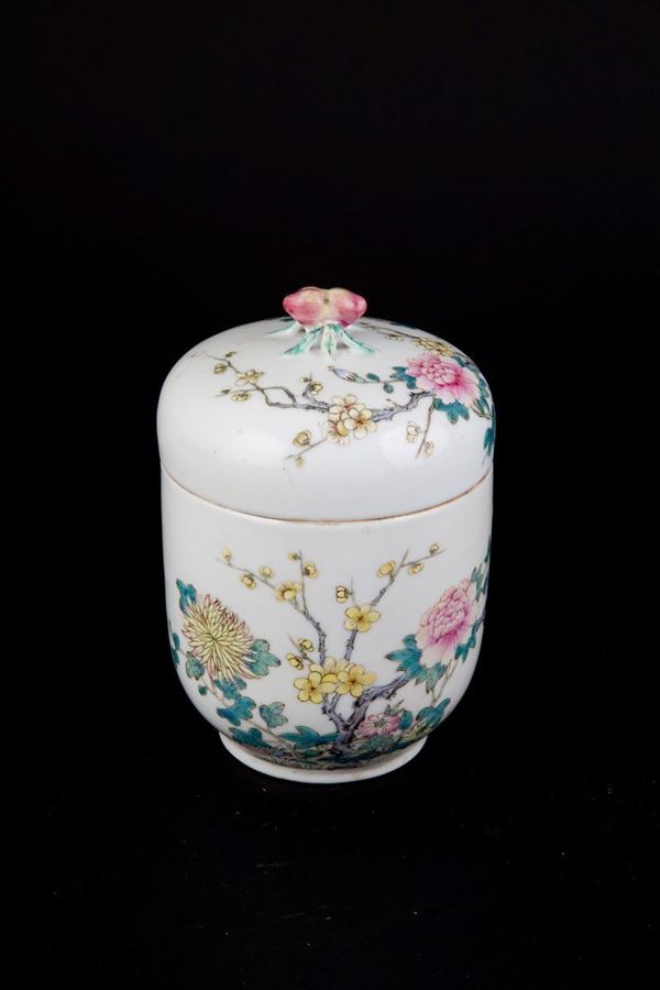 Porcelain container