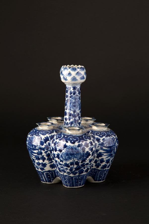 Tulip vase