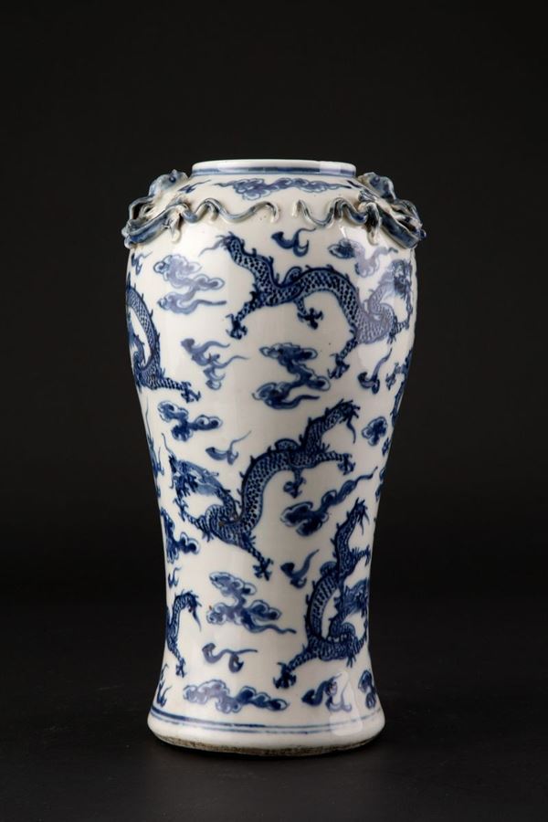 Vaso in porcellana