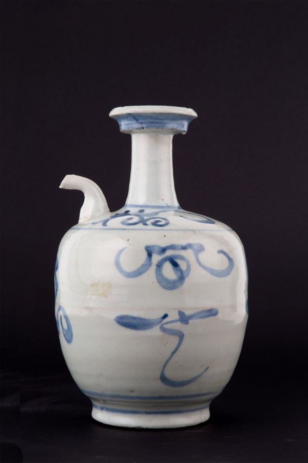 Ancient pouring vessel
