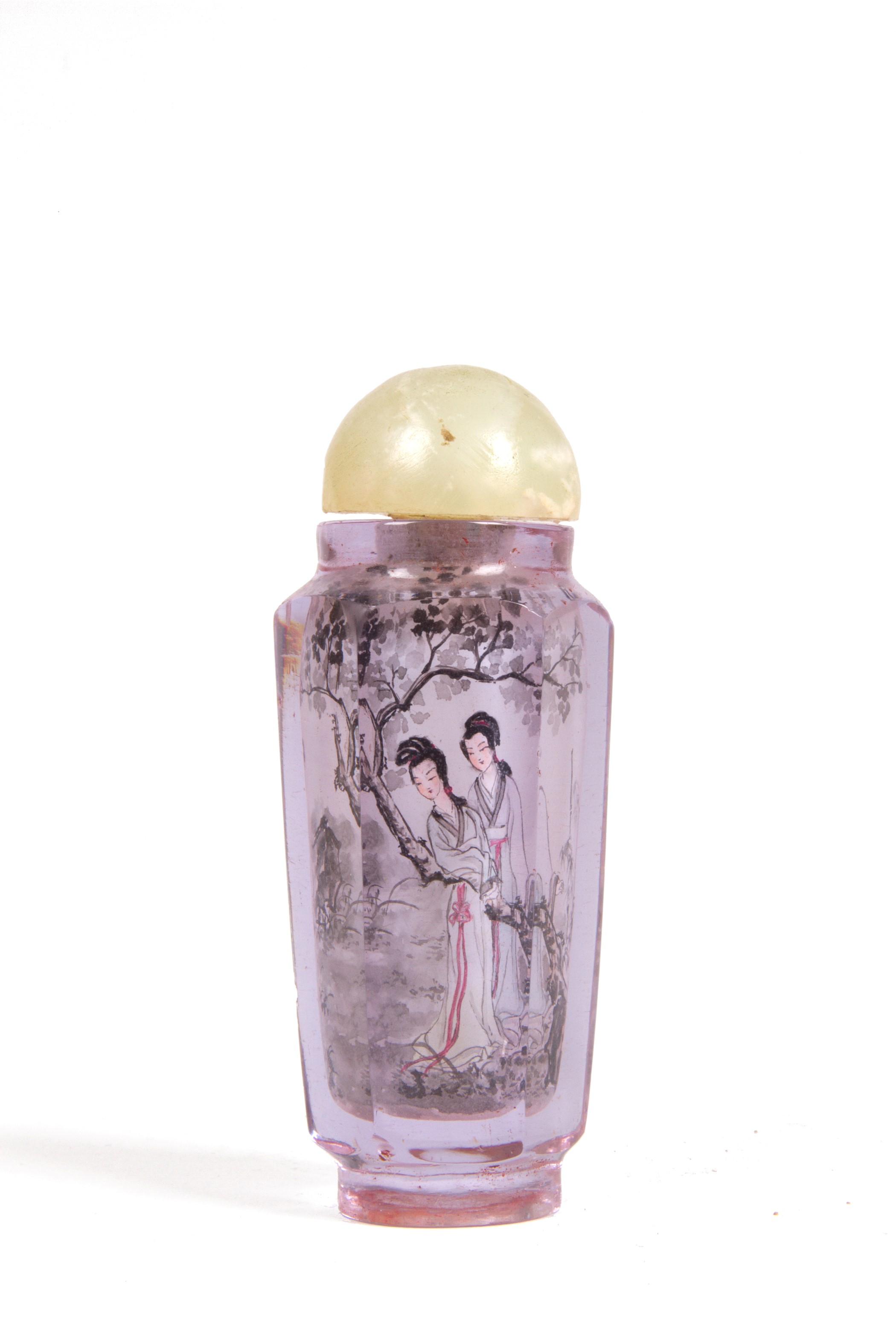 Snuff bottle