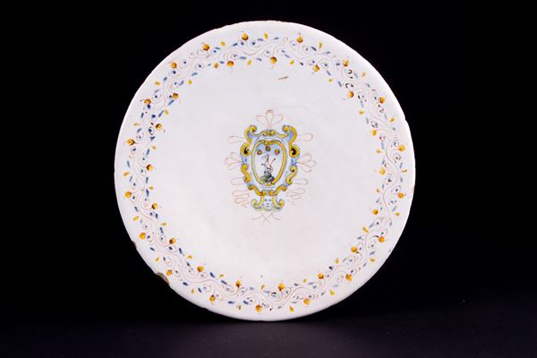Alzatina in maiolica