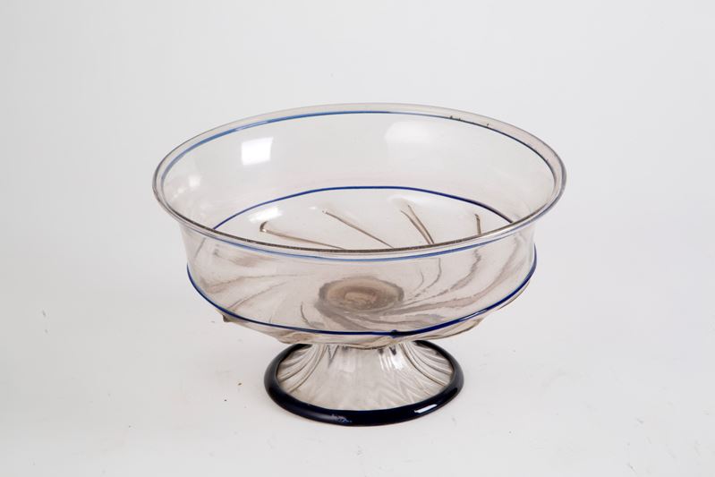 Alzata in vetro soffiato