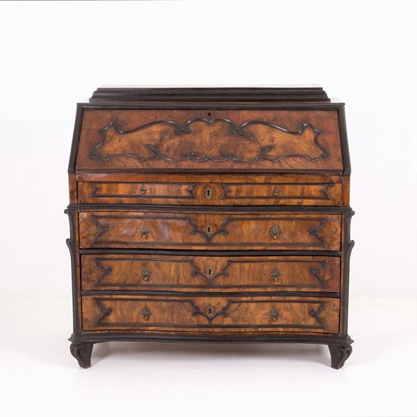 Lombard drop-leaf chest of drawers
