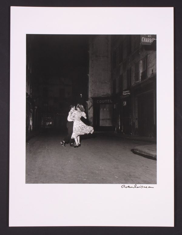 ROBERT DOISNEAU - "LA DERNIERE VALSE DU 14 JUILLET 1949"