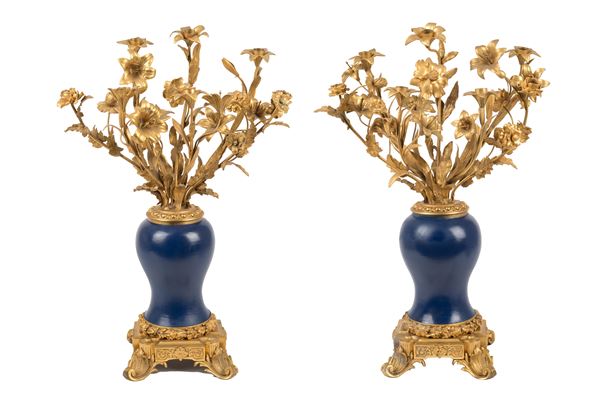 Coppia di candelabri