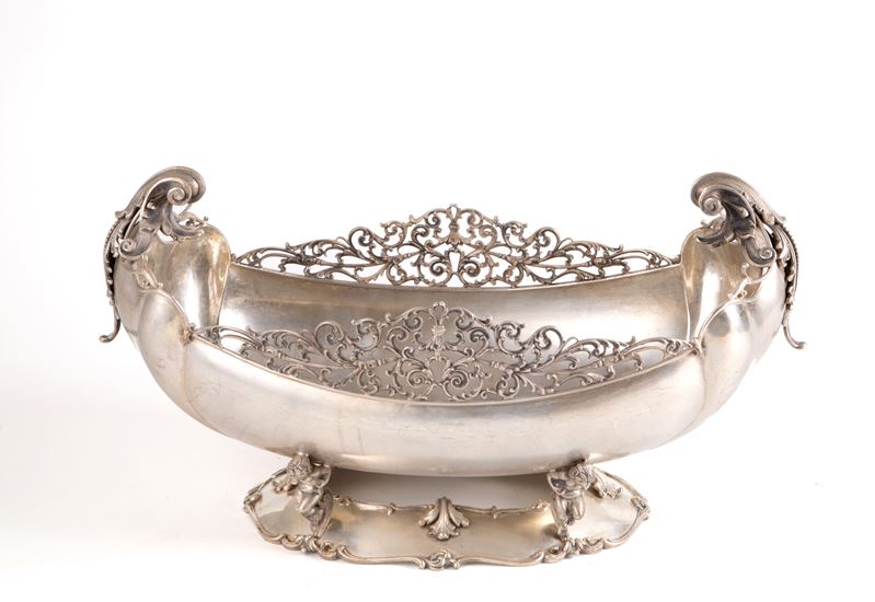 Grande centrotavola in argento