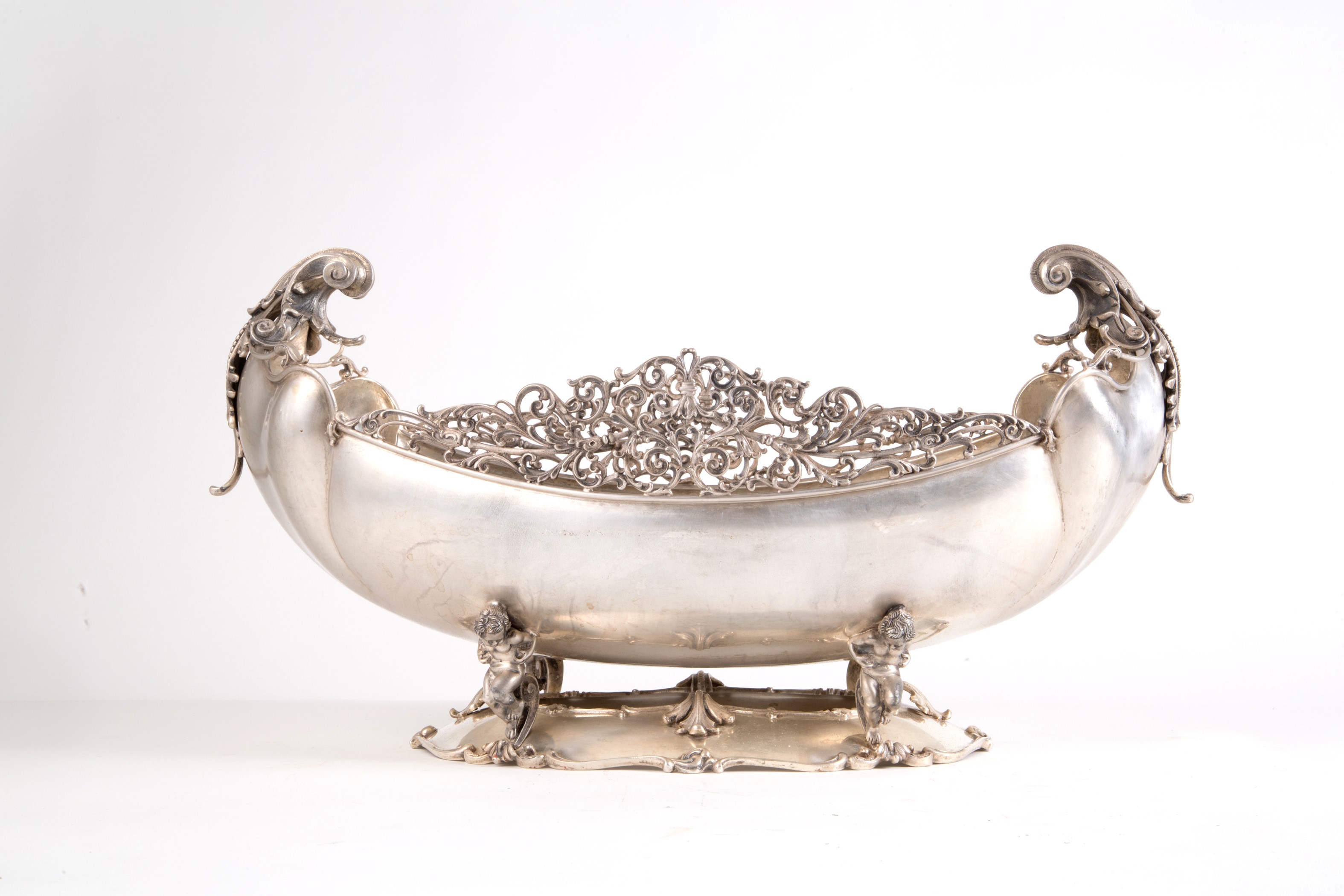 Grande centrotavola in argento