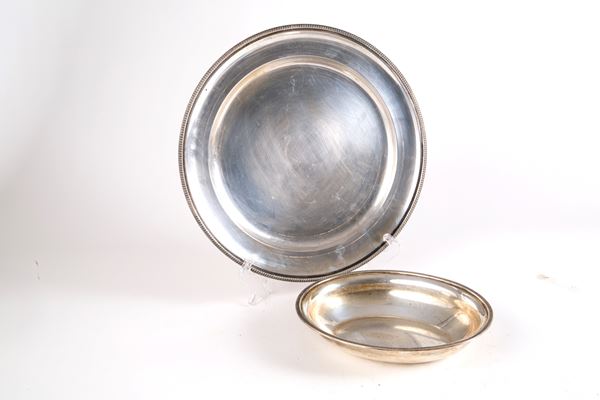 Piatto rotondo e fondina ovale in argento