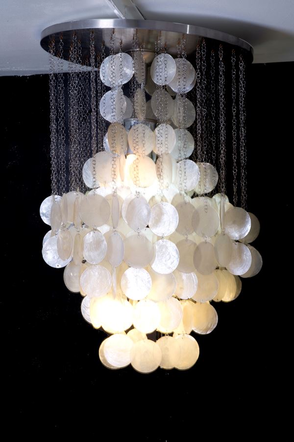 VERNER PANTON - Mother of pearl chandelier