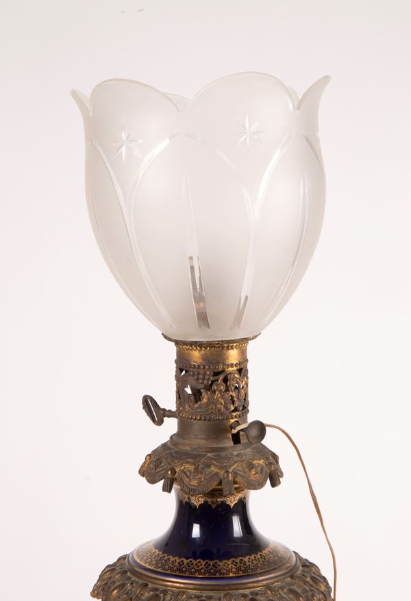 Lampada ad olio - Asta MILANO DECOR - Antiques, Fine Art & Design