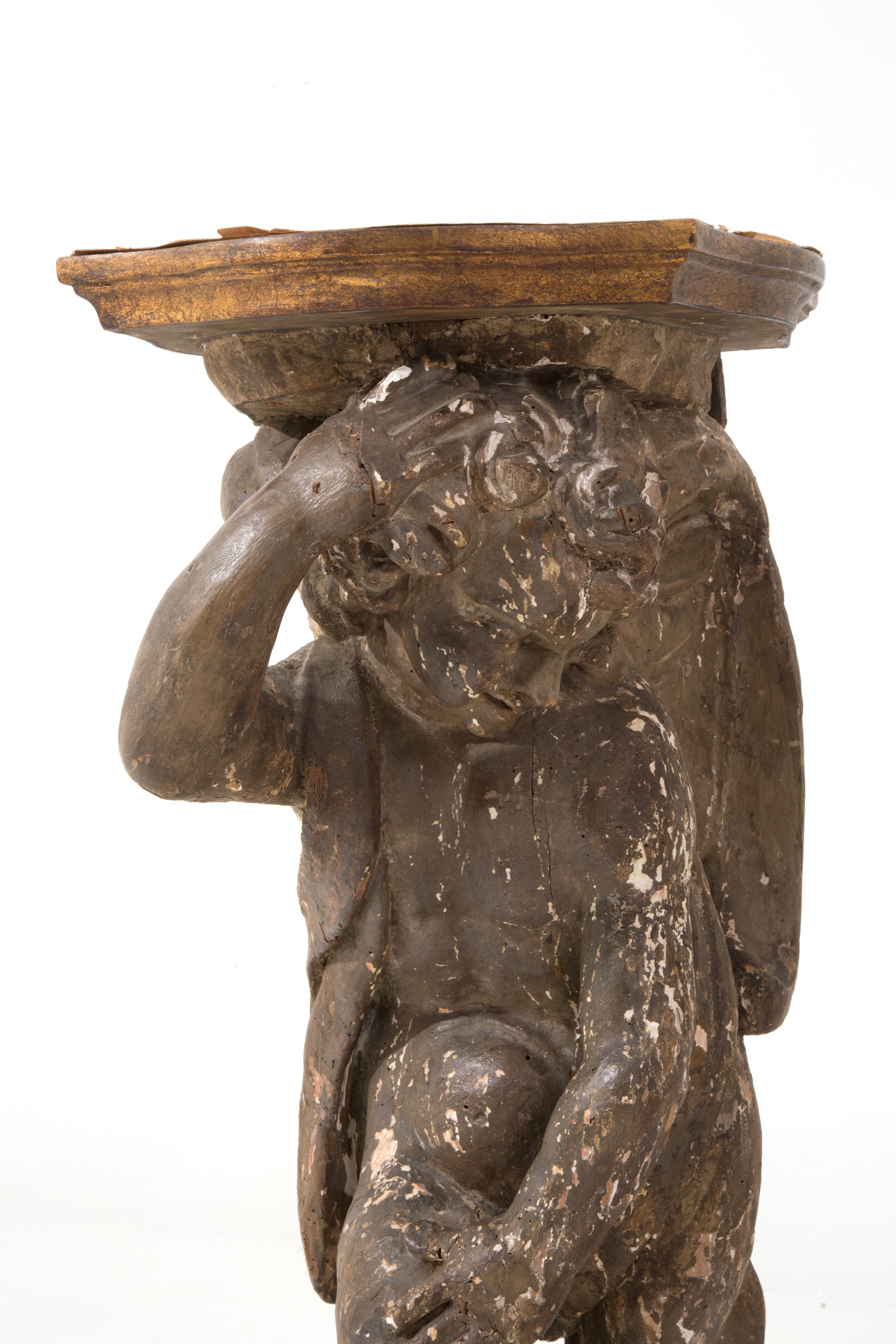 Coppia di sculture con angeli