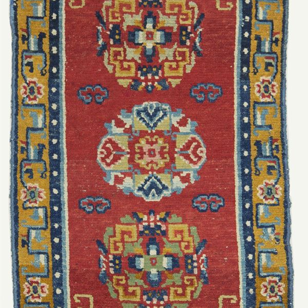 Tibet carpet with three medallions