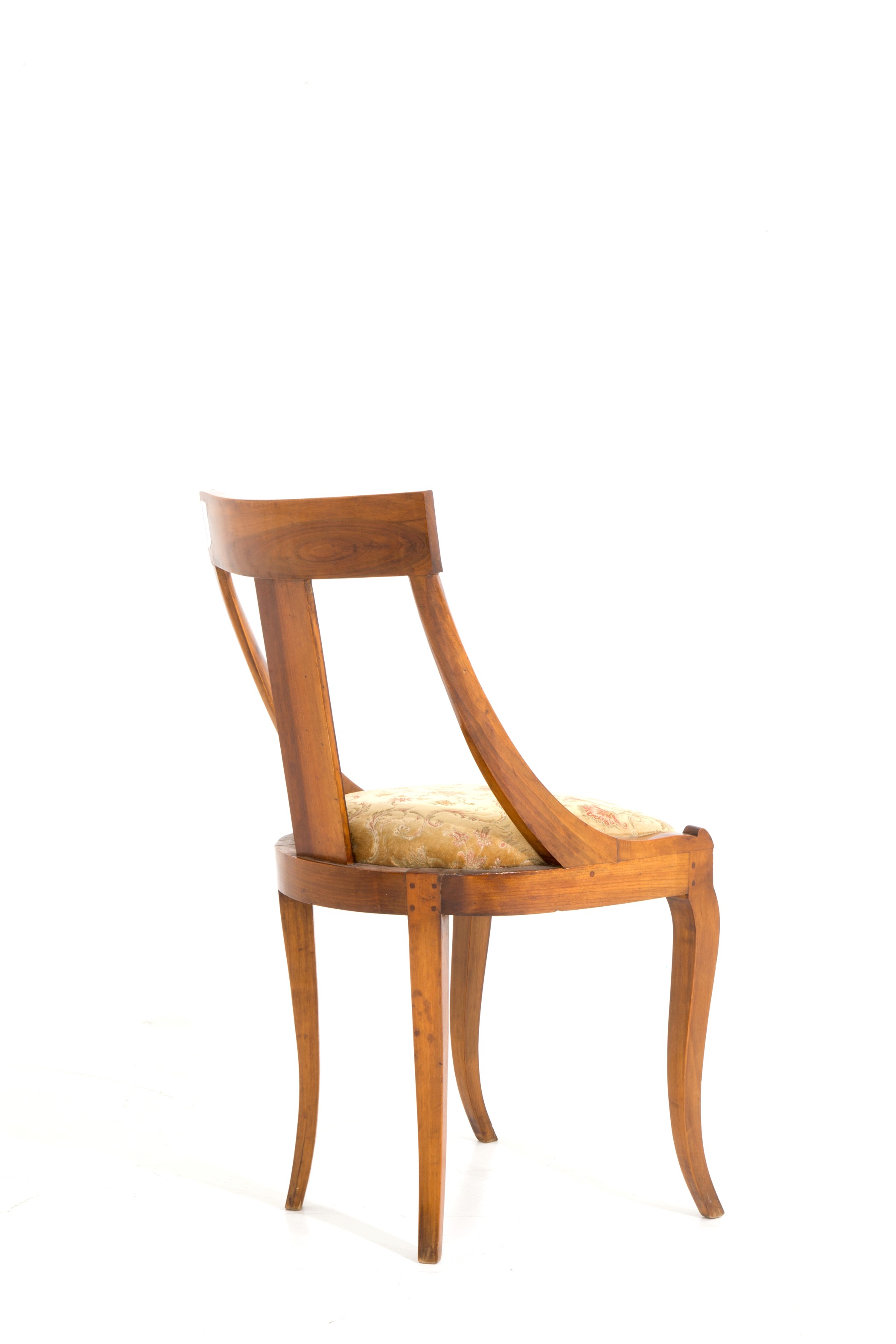Sedia in legno filettato