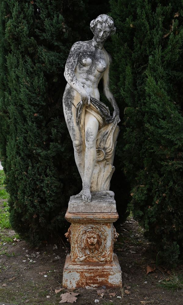 Agglomerated stone sculpture