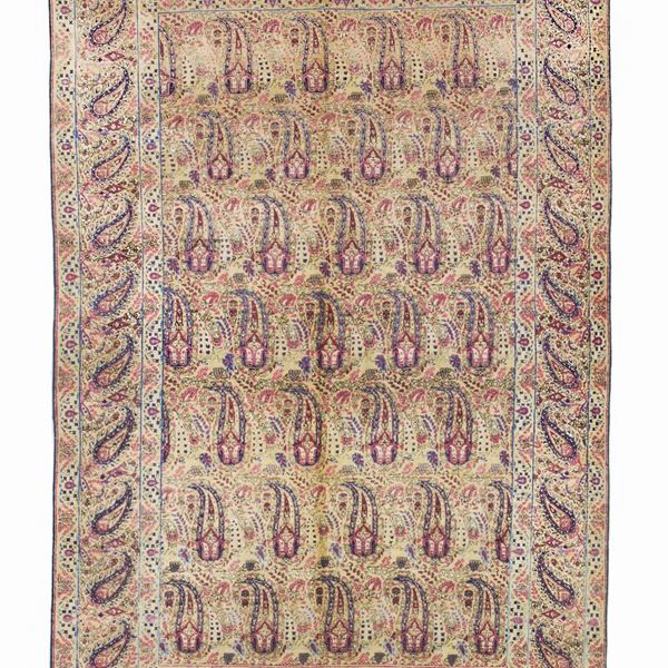 Botteh design Kirman carpet. Persia