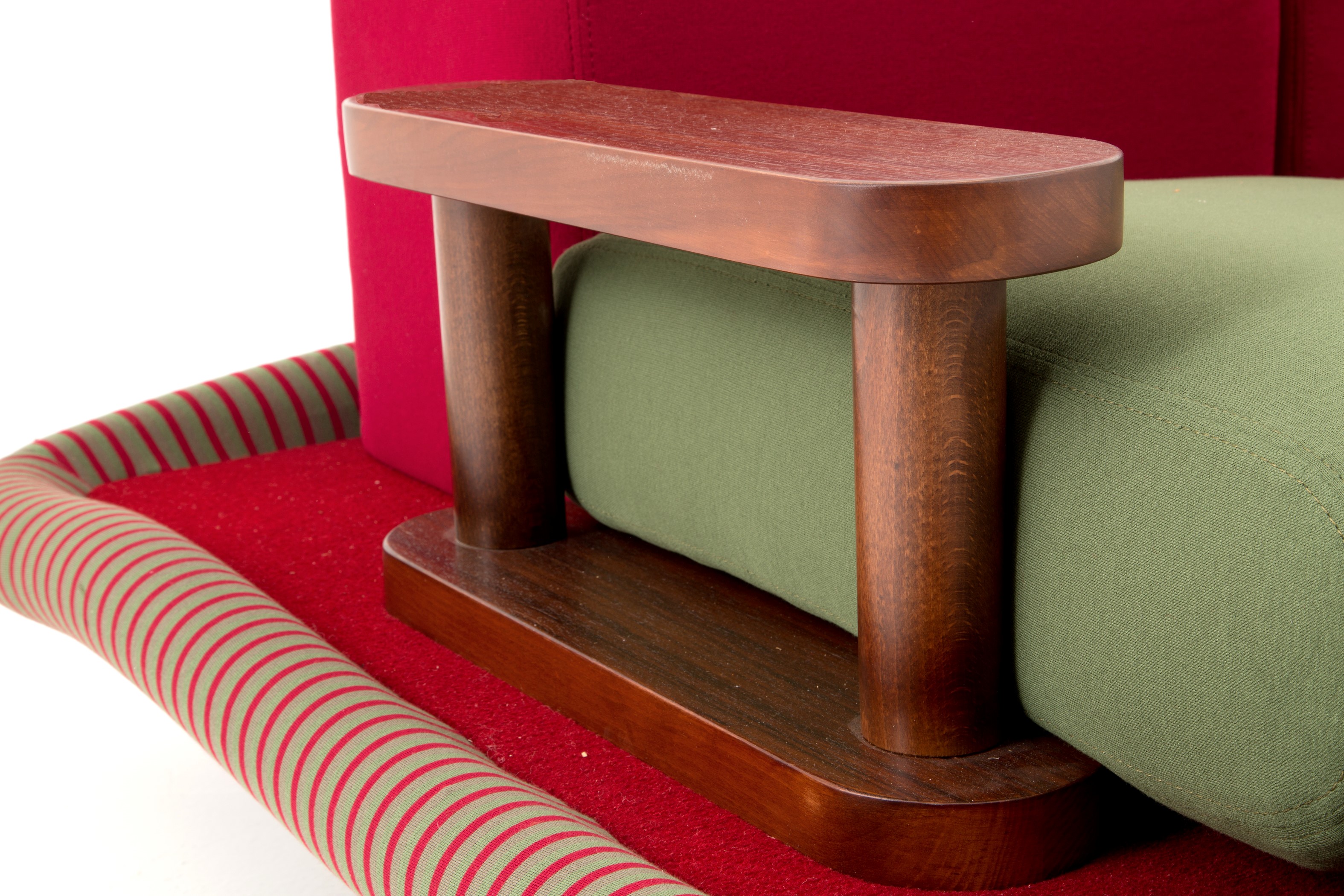 Ettore Sottsass - Divano Tappeto Volante per Bedding Brevetti