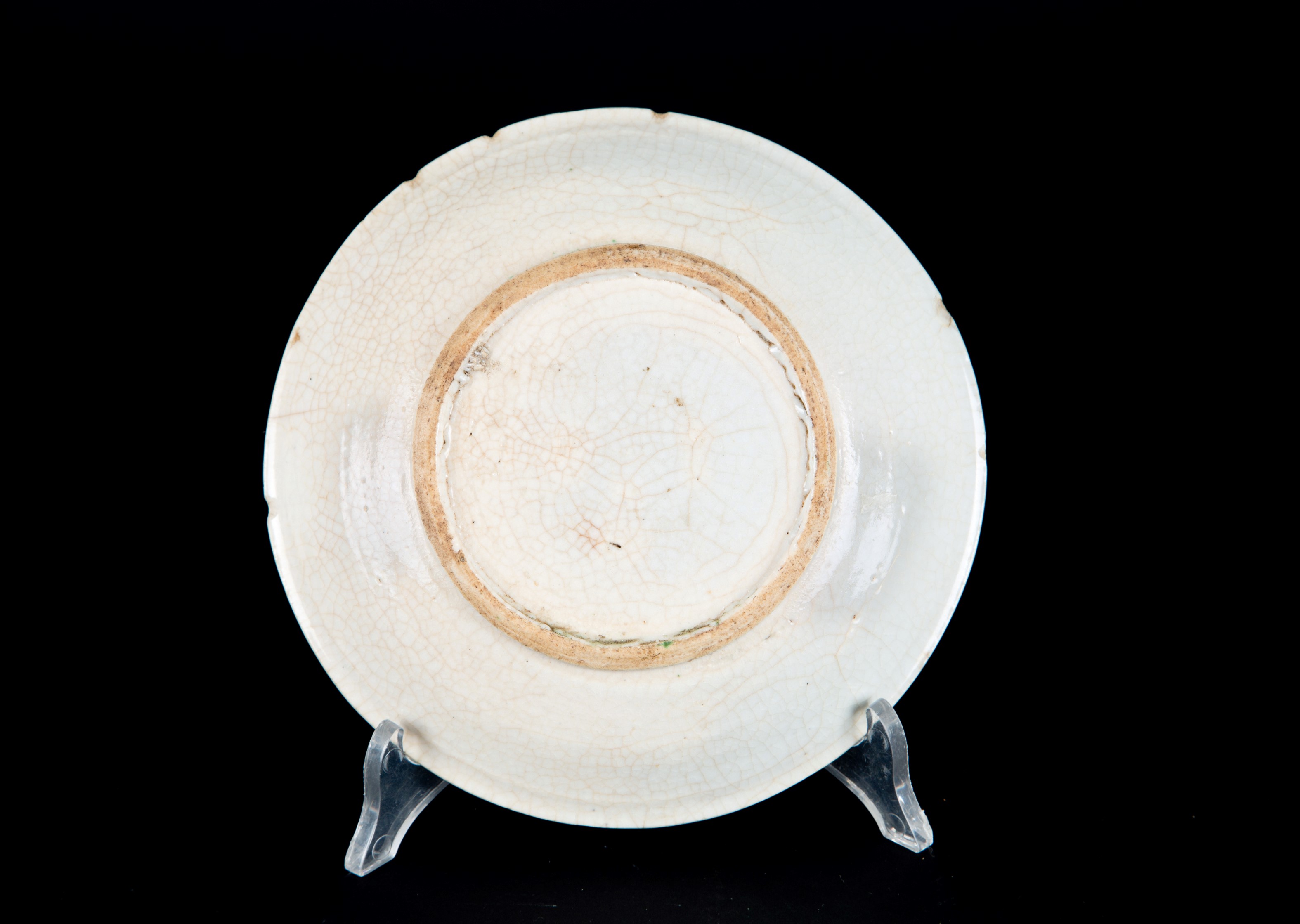 Antico piatto in porcellana