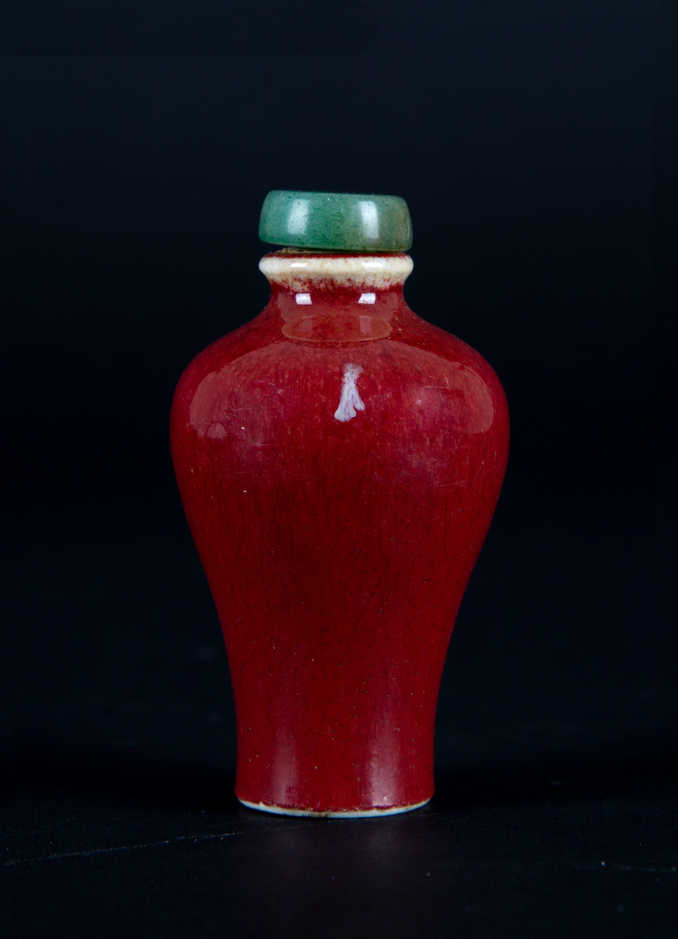 Snuff bottle in porcellana