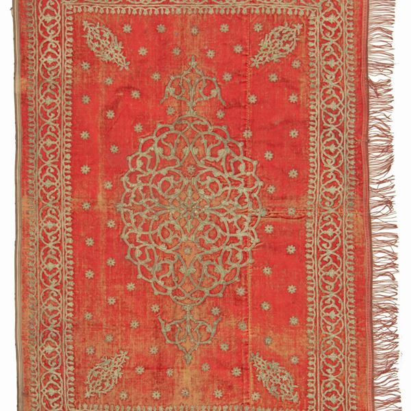 * Tessuto in seta e fili metallici. Centro Persia