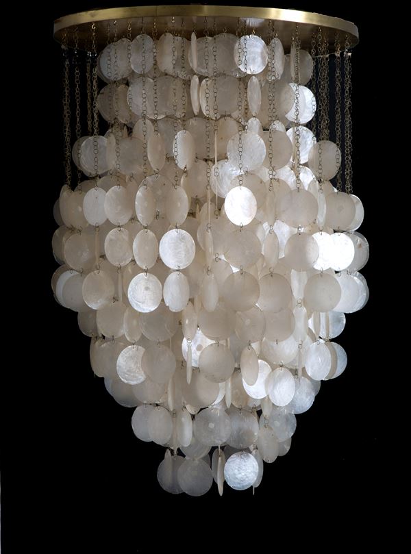 VERNER PANTON - Mother of pearl chandelier