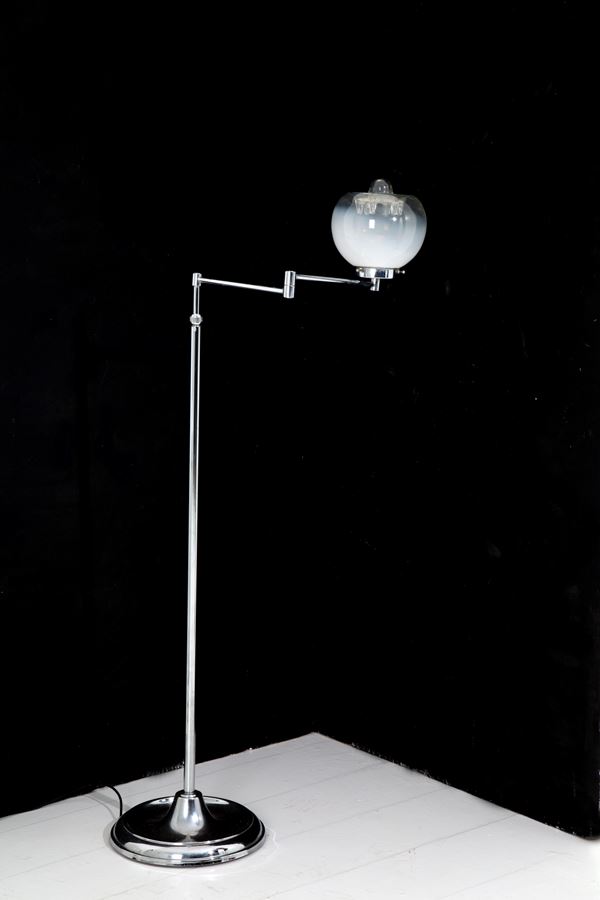 Floor lamp