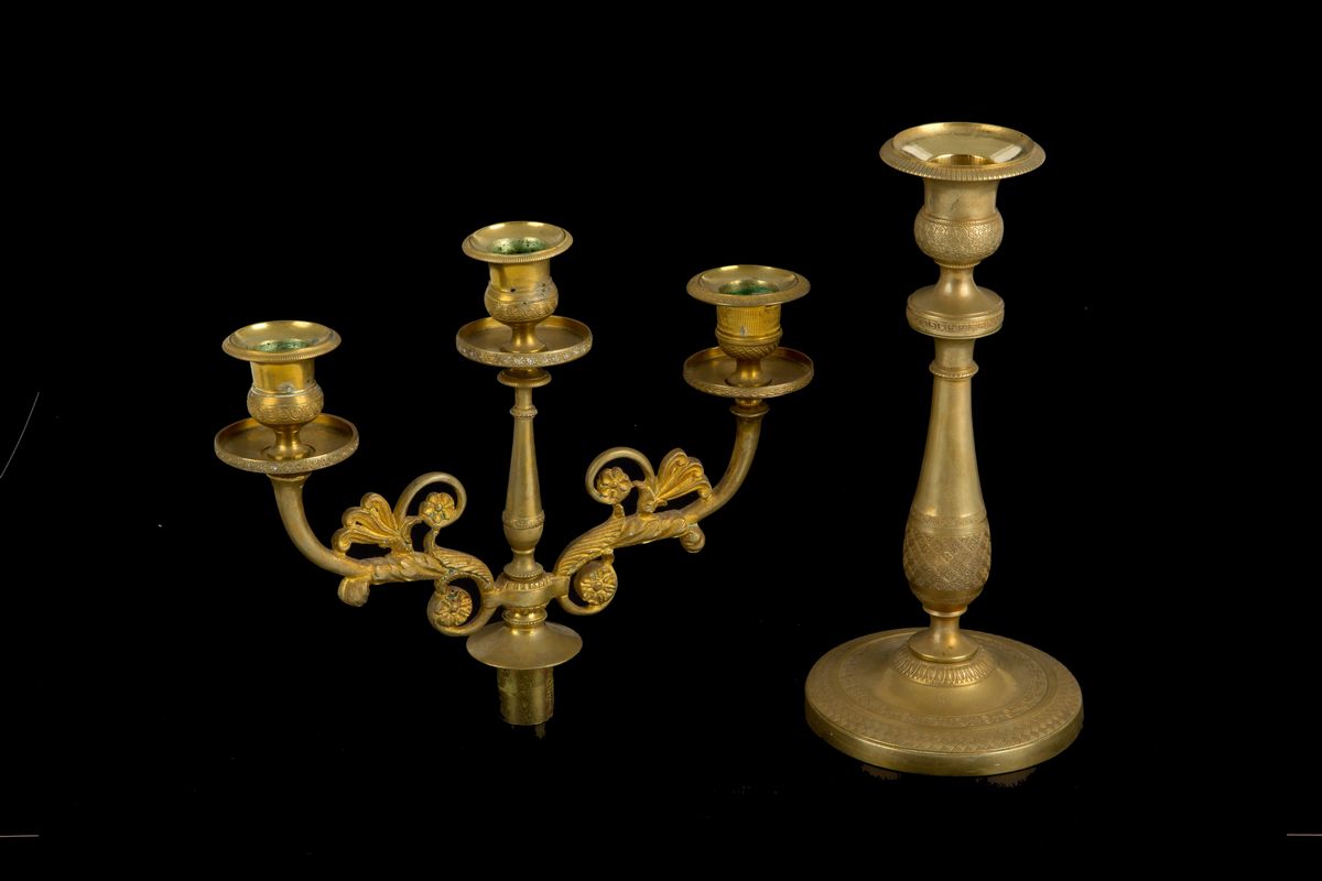 Coppia di candelabri a tre luci