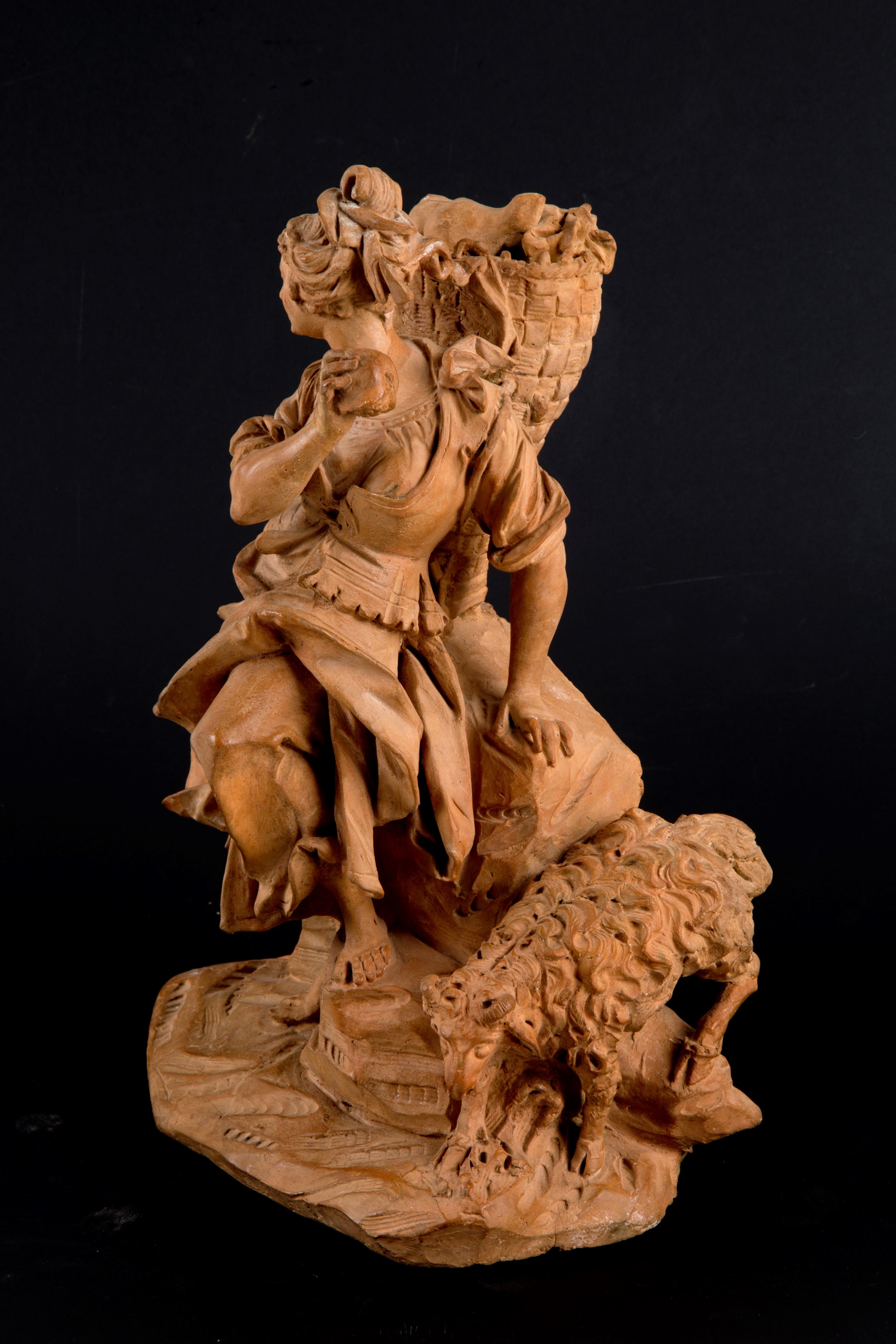 Scultura in terracotta "PASTORELLA"