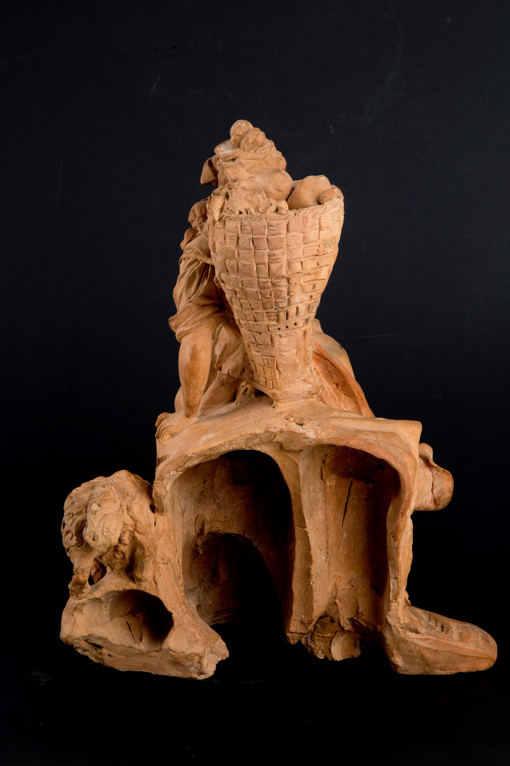 Scultura in terracotta "PASTORELLA"