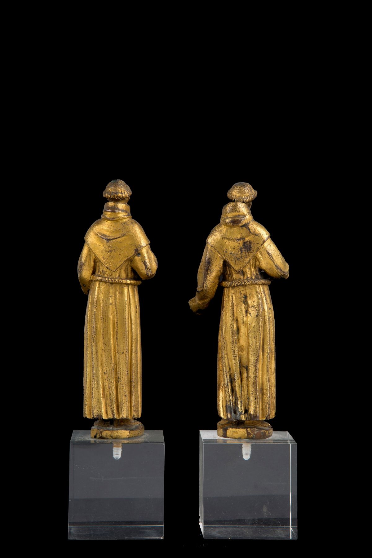 Coppia di sculture "FRATI"