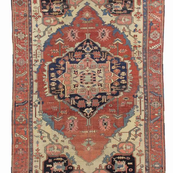 Heriz carpet