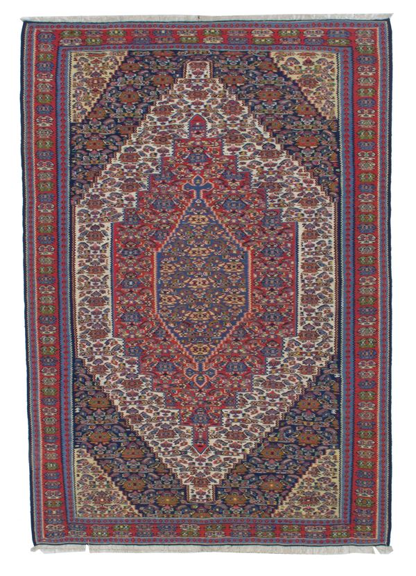 Kilim Sennè Kurdestan. Persia