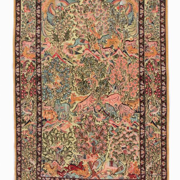 Herekè carpet in silk and golden threads. Signed. Türkiye