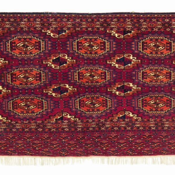 * Tekkè Chuval rug. Central Asia