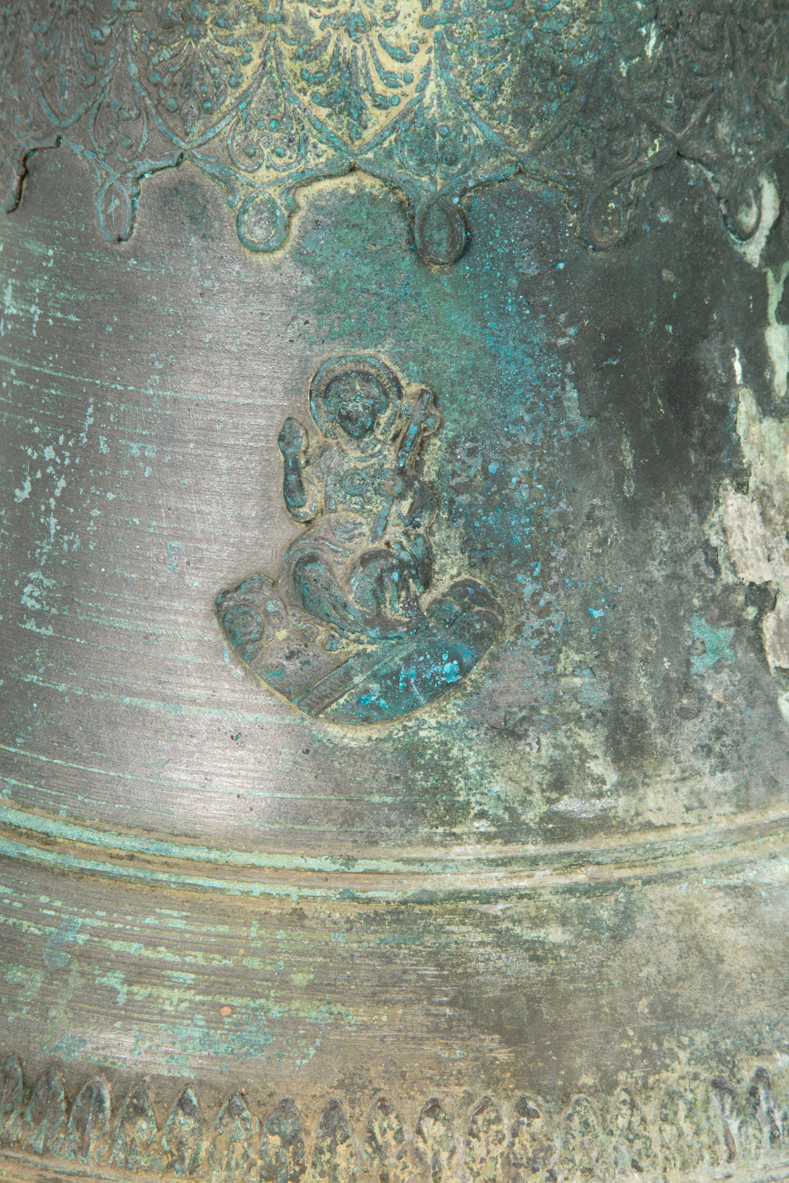 Campana firmata SALVATORE NOBILIONE
