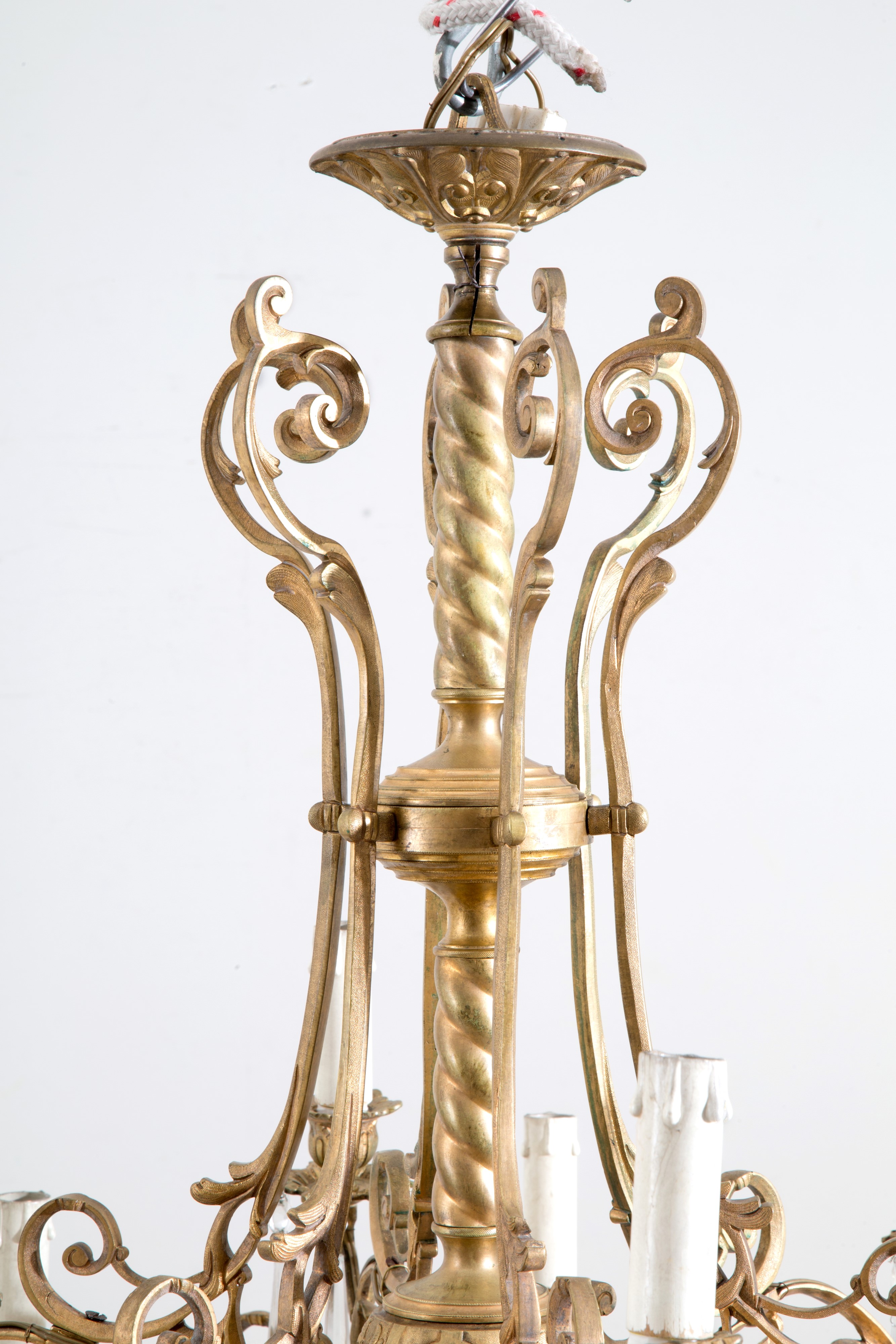 Lampadario sei bracci in bronzo