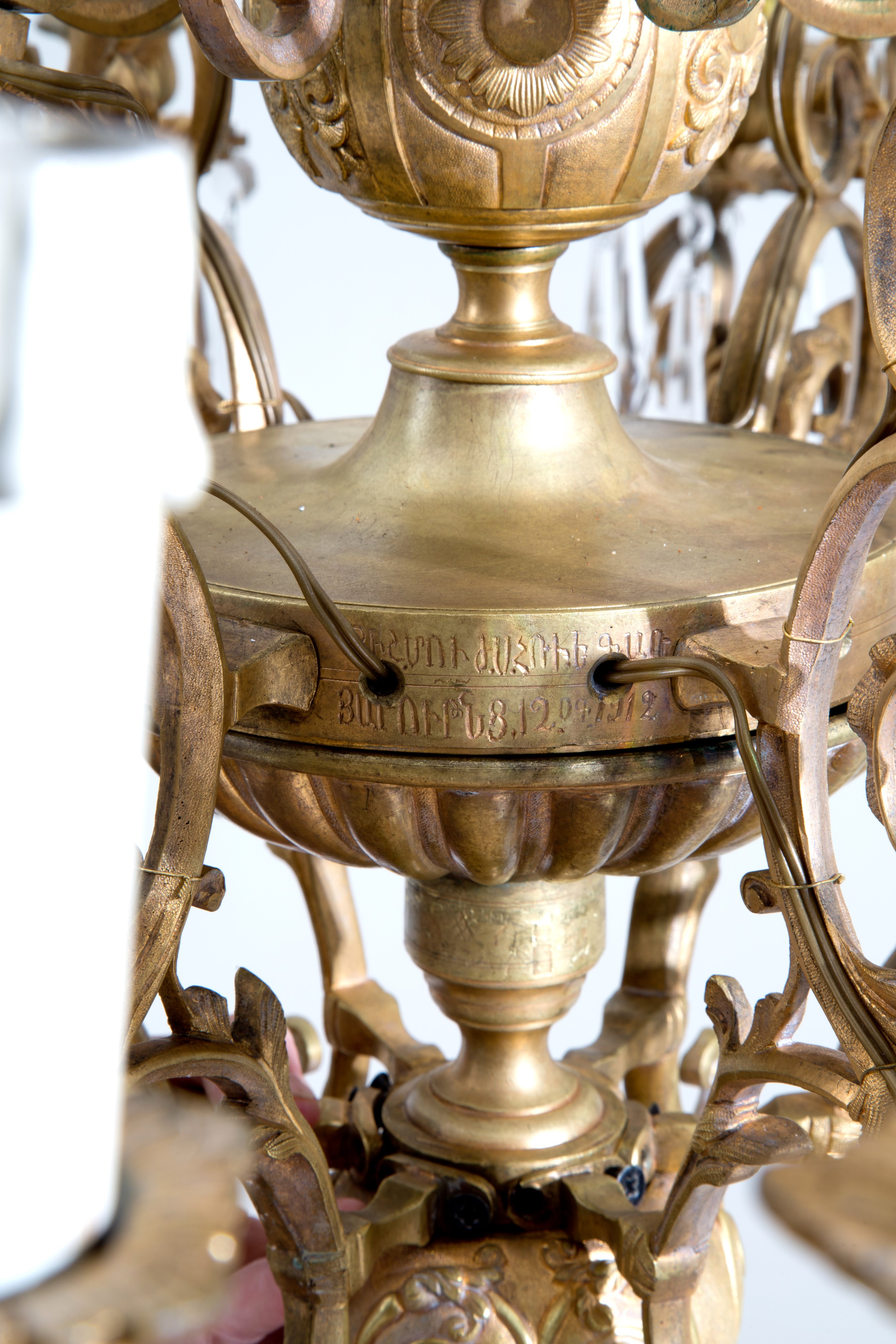 Lampadario sei bracci in bronzo