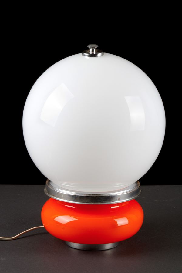 Lampada da tavolo