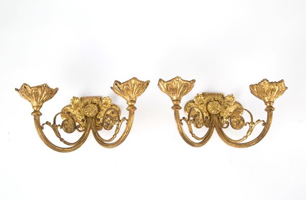 Coppia di applique