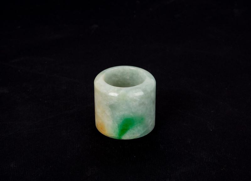 Anello da arciere in giada