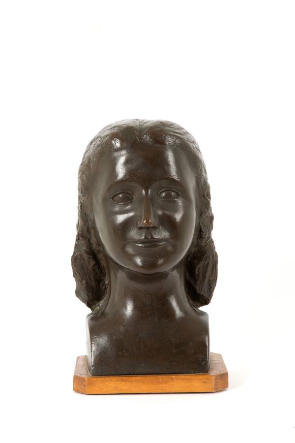 Scultura in bronzo "DONNA"